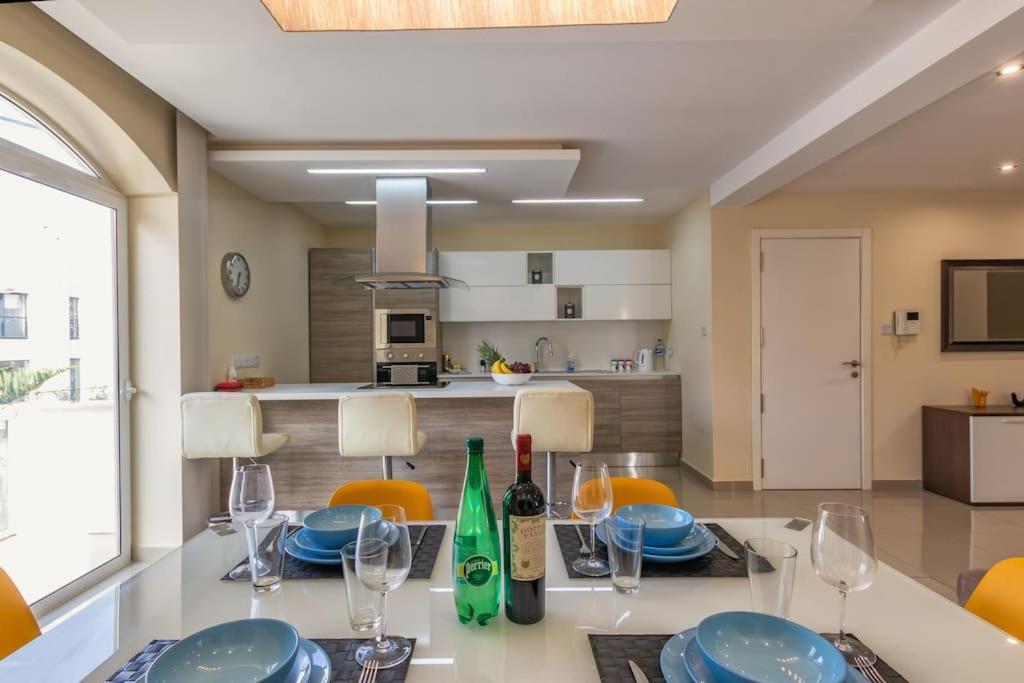 Modern 3 Bedroom Apartment Close To Paceville And Beach Is-Swieqi Eksteriør billede