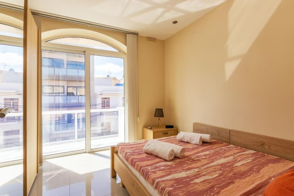 Modern 3 Bedroom Apartment Close To Paceville And Beach Is-Swieqi Eksteriør billede