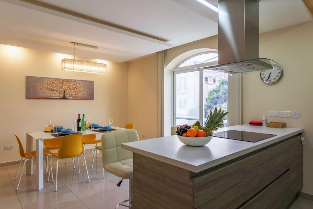 Modern 3 Bedroom Apartment Close To Paceville And Beach Is-Swieqi Eksteriør billede